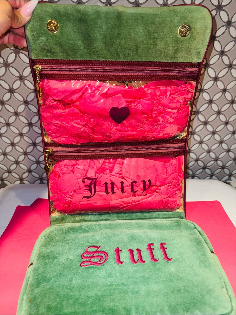 👑 VTG Y2K Juicy Couture Green Velour Hanger Makeup Bag • Real Juicy Princess - Picture 7 of 11